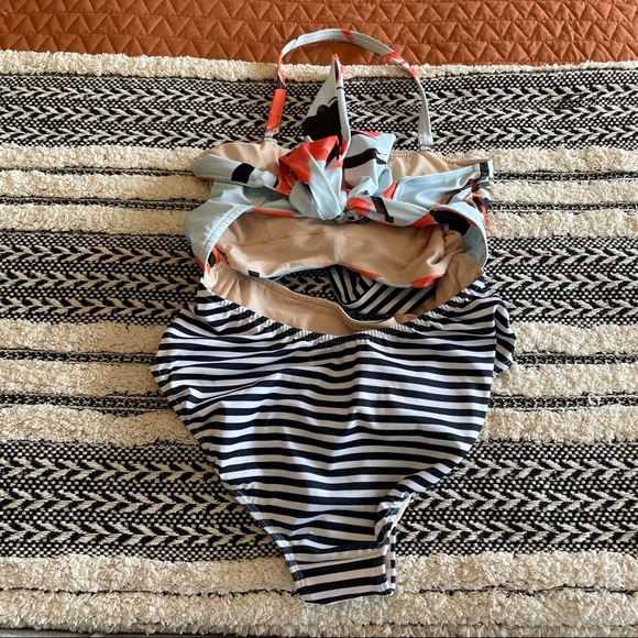 Albion fit globe trotter onepiece cutout suit sz.S - Picture 8 of 9